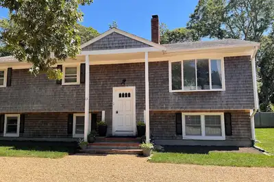 Image de Walk to downtown Edgartown in quiet neighborhood - Perfect Location!