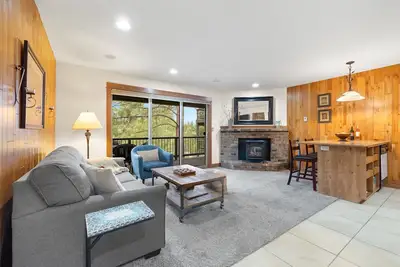 Image de Mt Bachelor Village Resort w pool and hot tub, remodeled