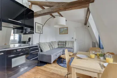Image de Homely & Pleasant T2 flat in the Heart of Paris 09