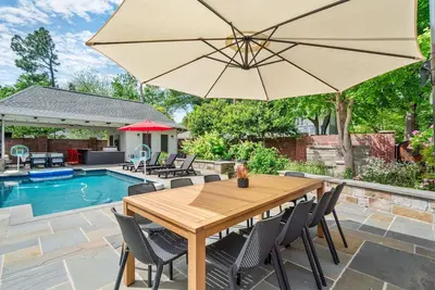 Image de 6br Home | Private Pool & Spa | Games | Gazebo