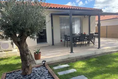 Image de Villa neuve entre océan et lac avec accès privé piste cyclable classement 3 ⭐️