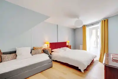 Image de Family apartment 2 bedrooms. up to 6 adults. Kids friendly