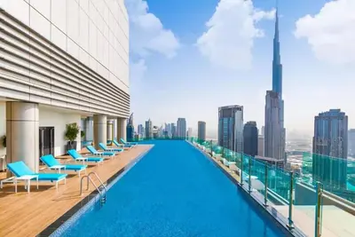 Image de Paramount Home Sea with 260° Infinity Sky Pool