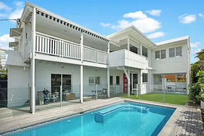 Image de The White House 2 minute walk to the beach