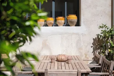 Image de maison bourgeoise avec exterieur à 2 min à pied du centre historique