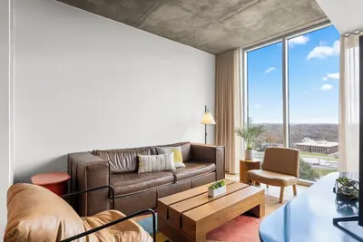 Image de Austin Affinity Modern Lux Suite