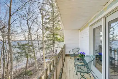 Image de Waterfront Hampden Home on Hermon Pond!