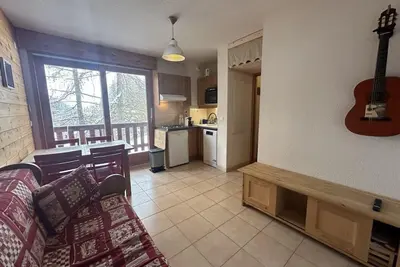 Image de 1er étage, balcon, télévision, casier à ski, 27m², Vars