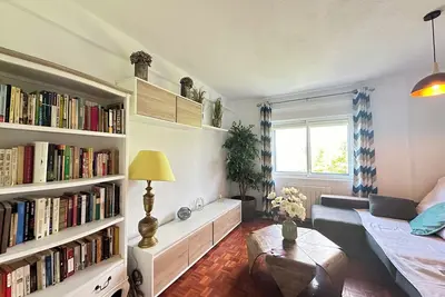 Image de Piso de 3 Dormitorios a tan Solo 15 Minutos en Metro de la Estación de Sol