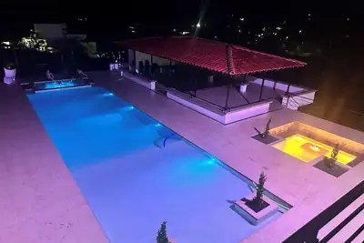 Image de Villa Alcon-Villa in the Heart of Colombia's coffee axis, 1st Fl only, 3 Bedroom