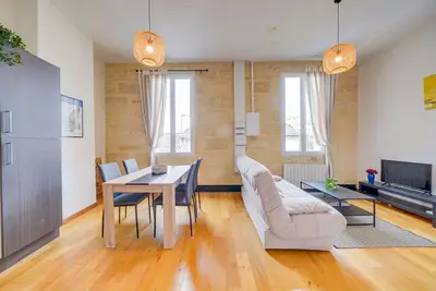 Image de Le Yellow - Centre de Bordeaux