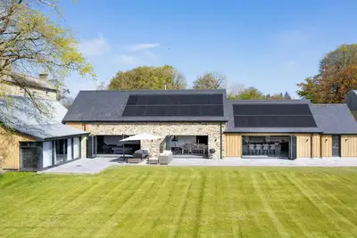 Image de The Courtyard - Uk47180