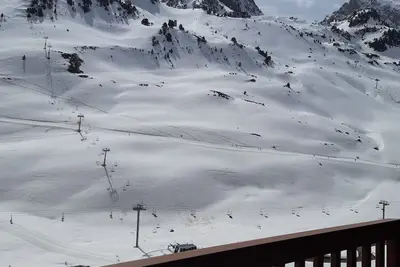 Image de Appartement aux pieds des pistes et des chemins de randonnée.
