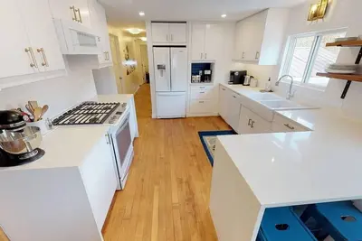 Image de Aspen Grove / Fernie / Hot Tub/ Walk Downtown