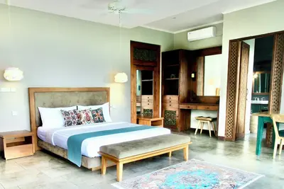 Image de 4 bedroom villa in Bali at prime location close to white sand beaches