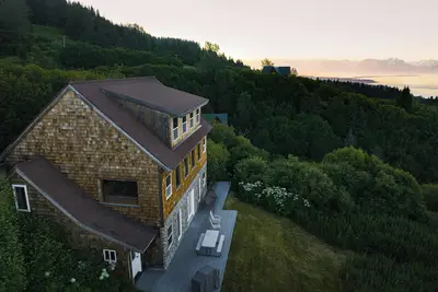 Image de Cozy lodge near town w Stunning Views & Fireplace