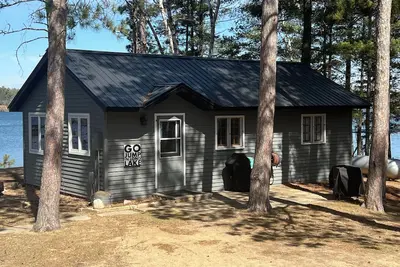Image de Charming Lake Cabin