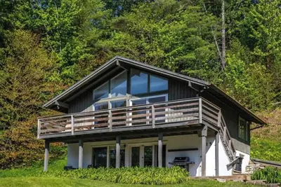 Image de 8 min to Stratton, 6 min to golf, 15 min to Manchester. Pet friendly!