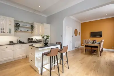 Image de Prestigious and rare 4 bedroom apartment in an ultimate historical setting with exclusive amenities