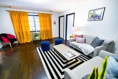 Image de Retro Retreat*Walk to Graceland*Free Parking &Wifi