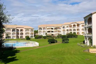 Image de Apt à 600m de la plage, entre le golf & l'océan!