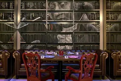 Image de 4 Superior 2 Queens, Revere Hotel, Event Space, Parking, Close to Copley Square