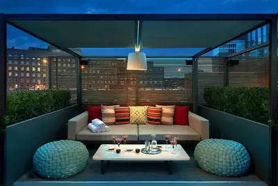 Image de 3 Deluxe Back Bay View 2 Queens, Revere Hotel, Next to Newbury Street