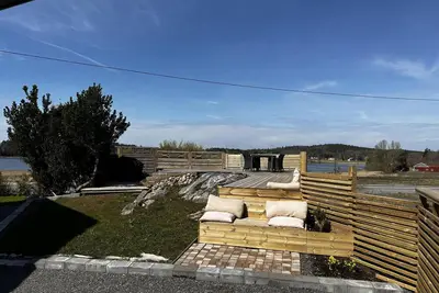 Image de Captivating 3-Bed Villa in Halanda With lake view