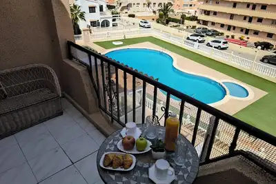 Image de \"Appartement à Torre Blanca près de la plage de La Mata\"
