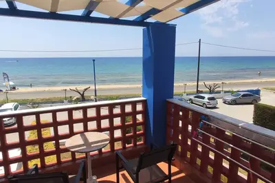 Image de Maison de première ligne calme et paisible face à la mer