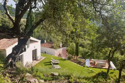 Image de Casa de Campo en Finca Privada a 10 Minutos de GaucĂn