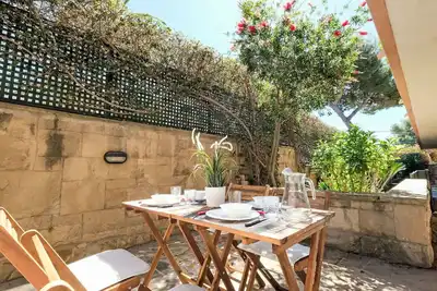 Image de Joli appartement pour 6 personnes avec piscine, Wifi, Tv et terrasse