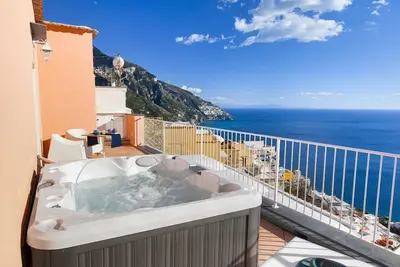 Image de BlueVista Home -Terrace Jacuzzi/Hot Tub
