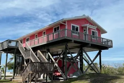 Beach Buzz! Gulf-view home overlooking the beach.