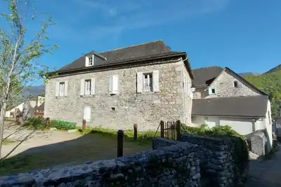 Image de Appartement au 2nd étage de la maison familiale au centre de Lescun