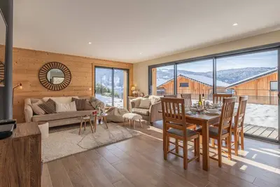 Image de Cosy Samoens Chalet Near Ski & Hiking, 3 Bedrooms