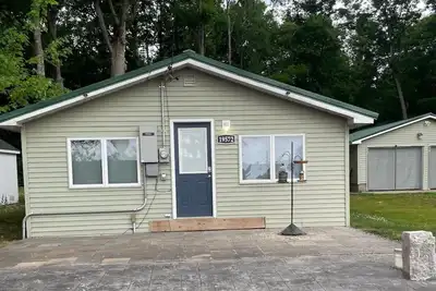 Image de Open Concept Wooded Retreat Along the Muskegon River - Fishing, Boating, Ferris