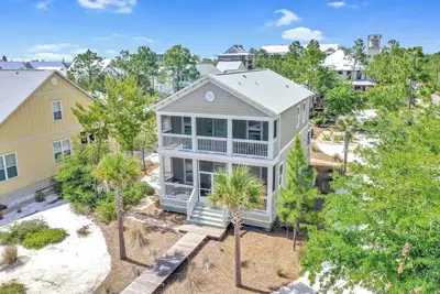 Image de Saltwater Serenity: Pet Friendly walk to Dog Park