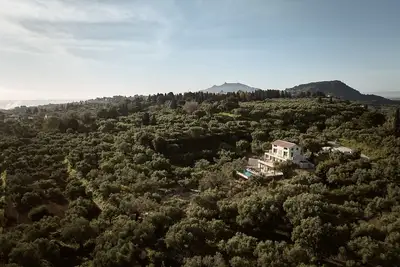 Image de DiLa Grand Villa, a 5acres Secluded Sanctuary with Private Pool