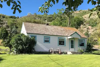 Image de Orchard cottage, Mary Anne's home