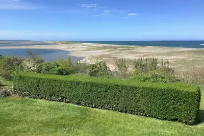 Image de Beachfront house with amazing views of the Atlantic Ocean and Nauset Inlet.