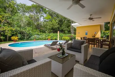 Villa With 2 Bedrooms\/private Pool