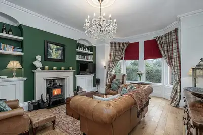 Image de No 22 - Stylish Cosy Period Apartment, Hot Tub, Own Parking