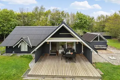 Image de Belle maison Ă Thyholm avec WiFi