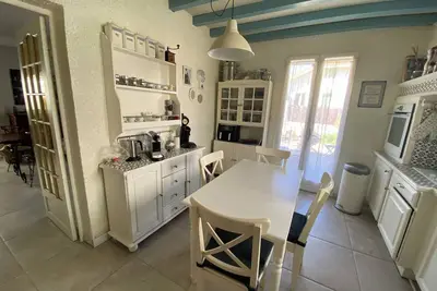 Image de Rdc de villa proche remparts