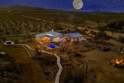 Image de #1 Joshua Tree Escape-Heated Pool