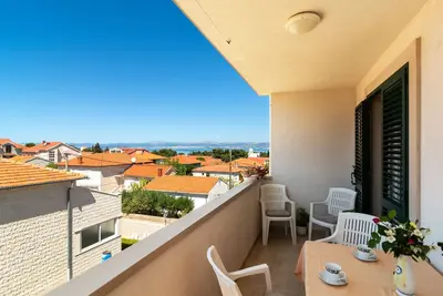 Image de Bel appartement de 2 chambres à Supetar