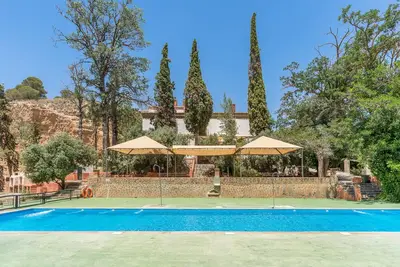 Image de Appartement 'Cueva Karmen' avec vue sur les montagnes, piscine partagée et Wi-Fi