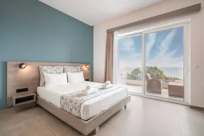 Image de Appartement 'Tesoro Del Mare with Sea View 1' avec vue sur mer, Wi-Fi et climatisation