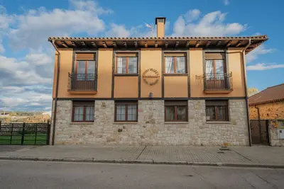 Image de Appartement 'Entrada Rio Lobos I' avec vue sur les montagnes, terrasse privée et Wi-Fi